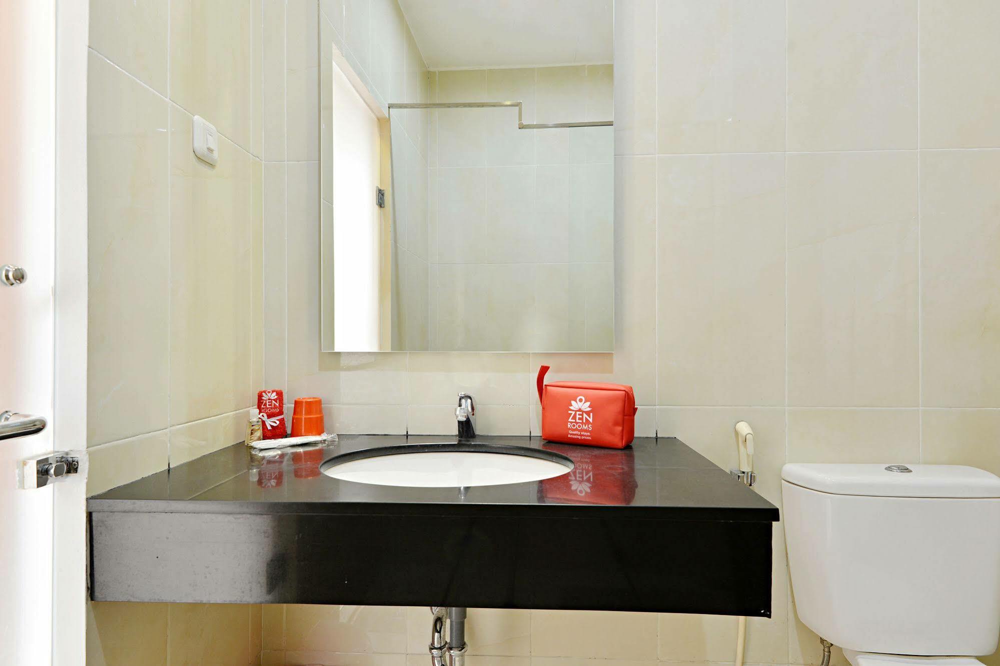 Zen Pasteur Babakan Jeruk 2* Bandung