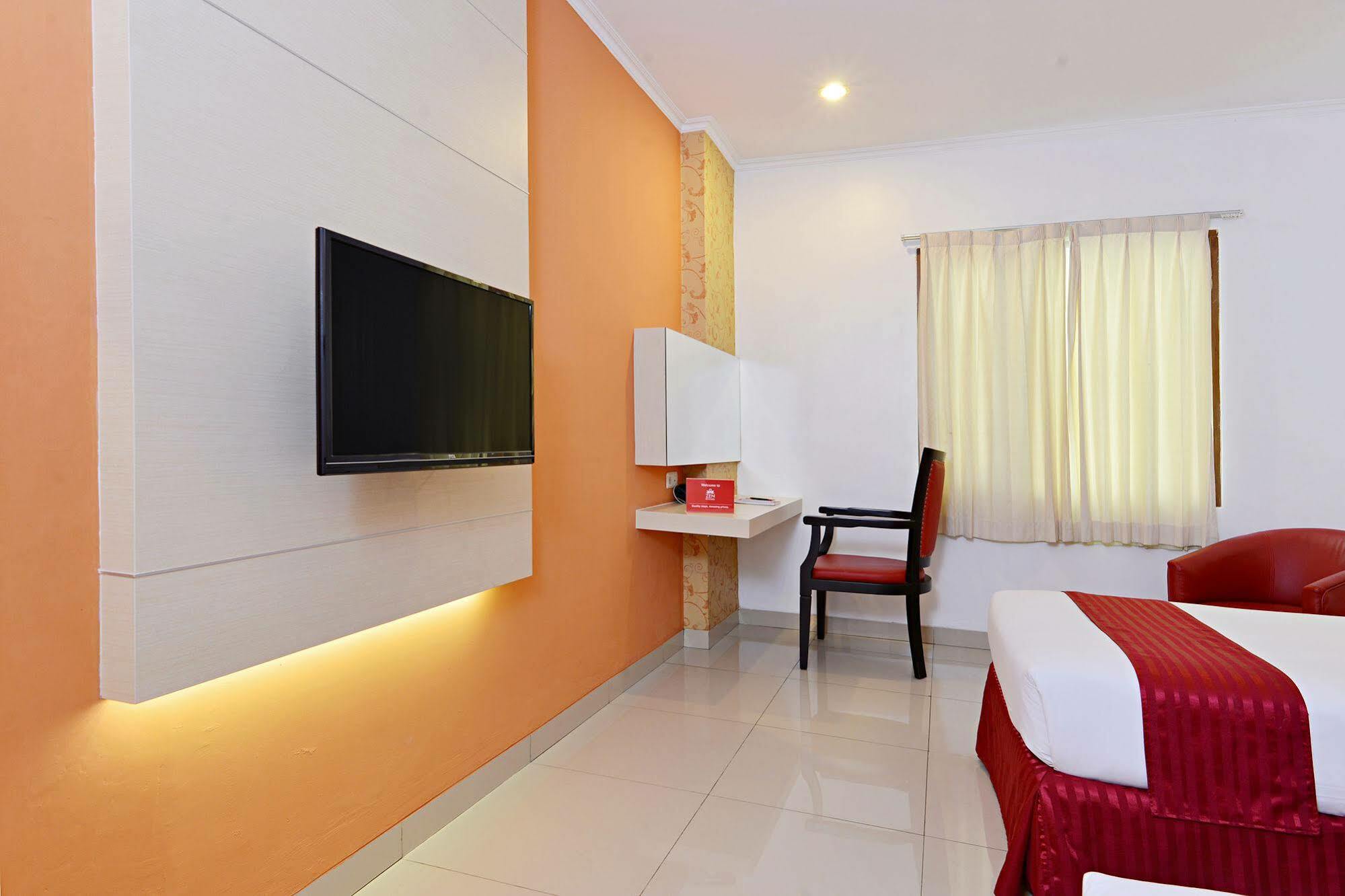 Zen Pasteur Babakan Jeruk 2*